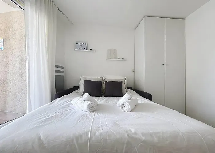 Apartmán Neuf Avec Terrasse Et Apercu Nice