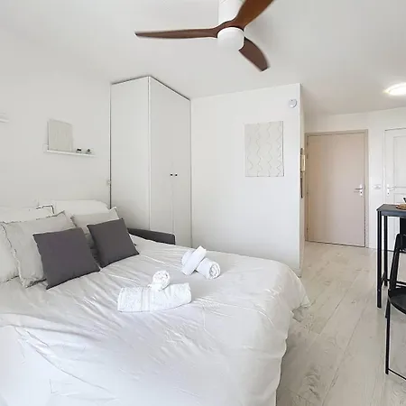 Neuf Avec Terrasse Et Apercu Nice